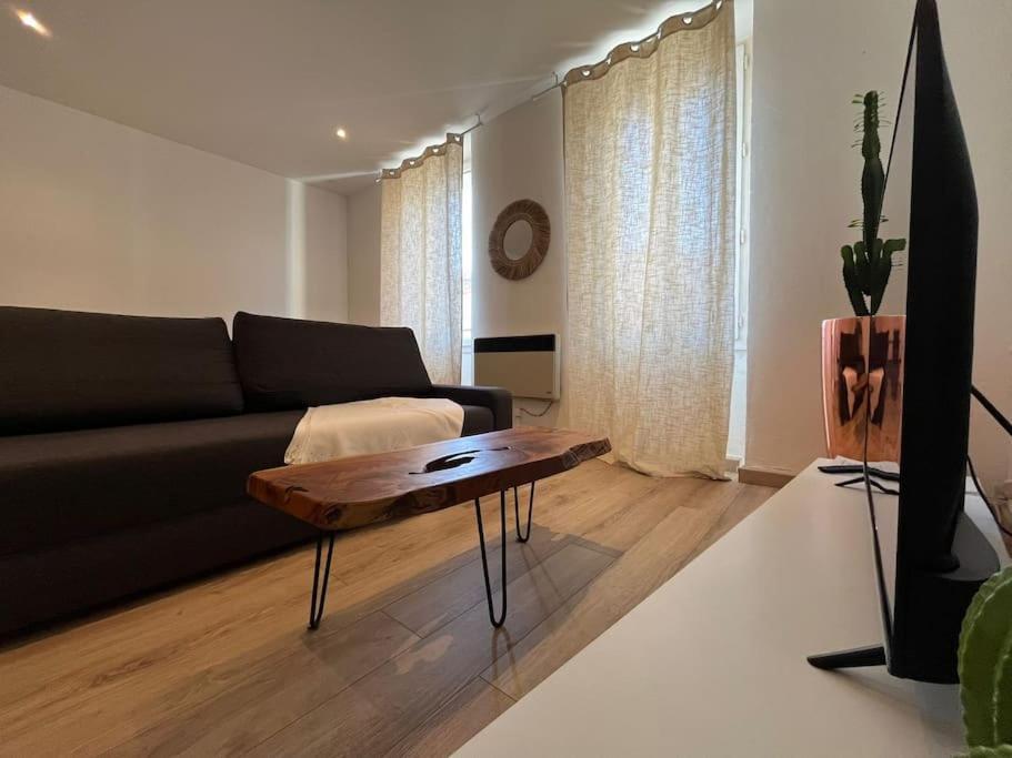 Appartement Proche Du Village Et De La Mer Leucate Extérieur photo