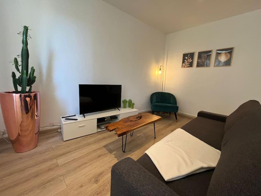 Appartement Proche Du Village Et De La Mer Leucate Extérieur photo